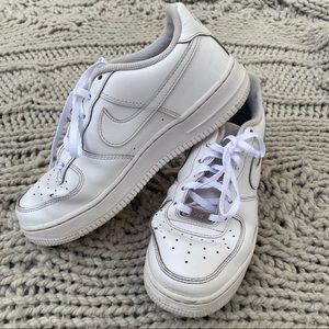 Used Nike AF1s low tops